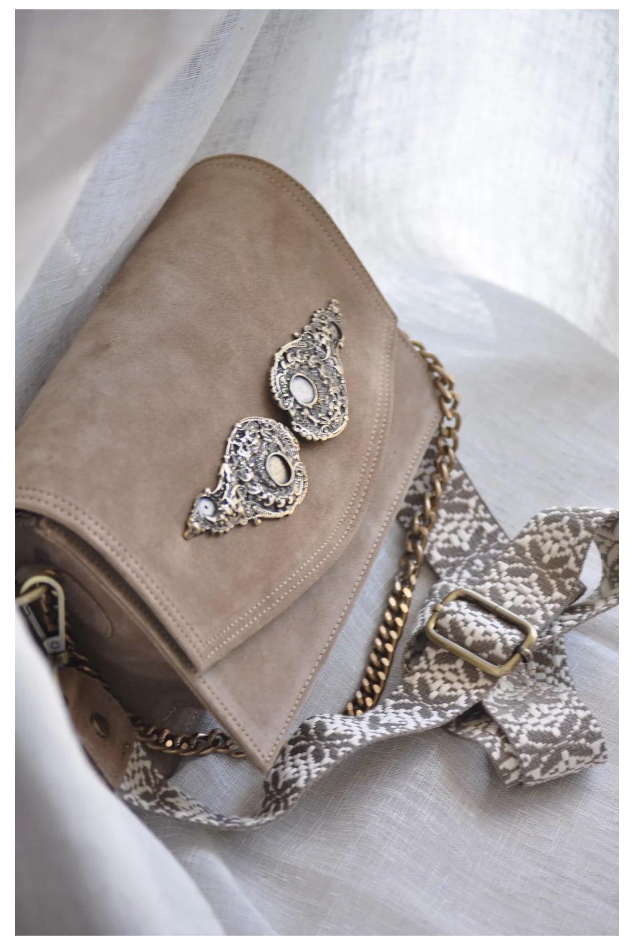 LUNA SUEDE LEATHER BAG MOCHA BONENDIS
