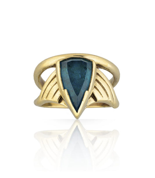 ARROW APATITE GOLD RING BRONZE BREAK A STONE