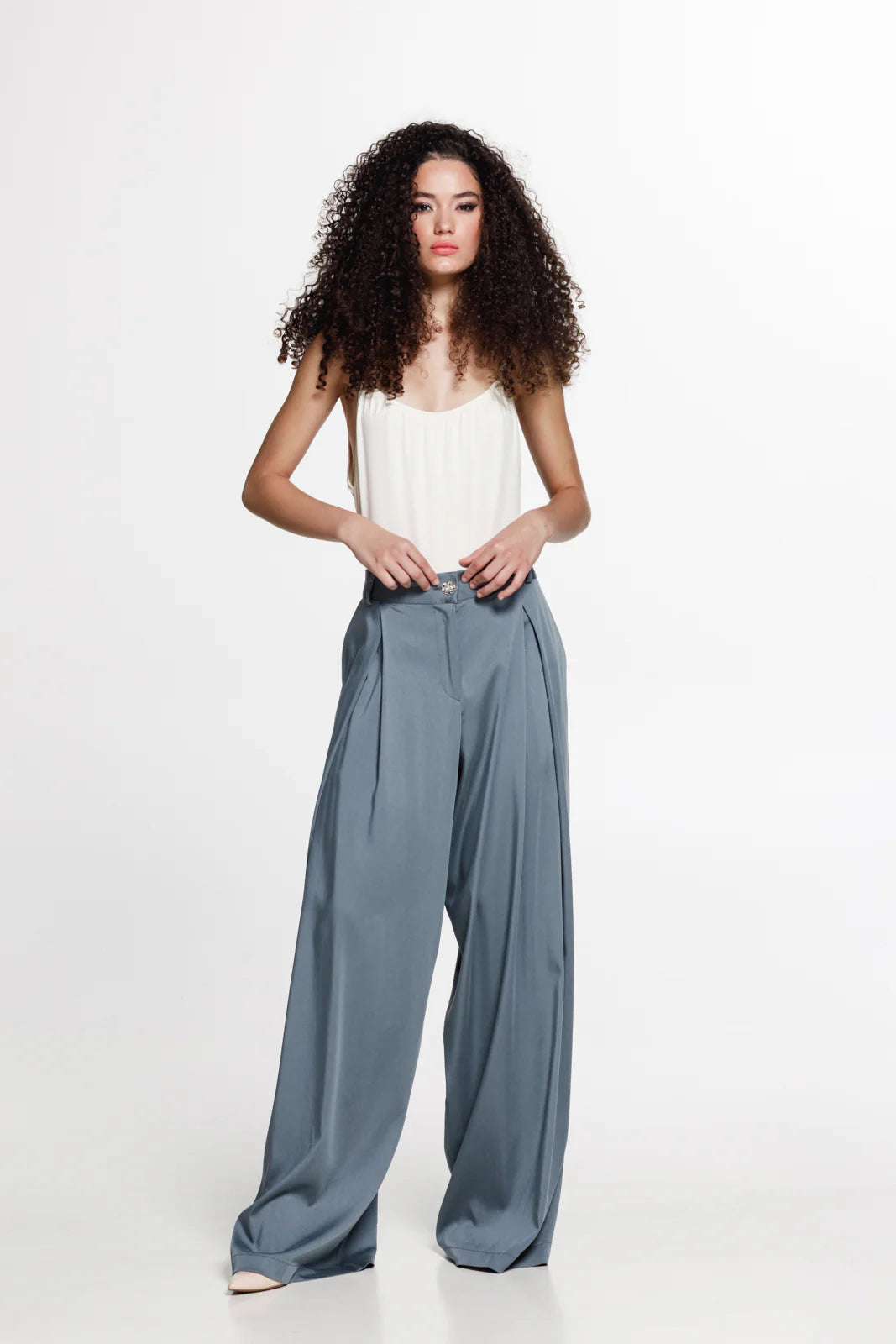 THE JERKINS CHESMU PANTS STONE BLUE